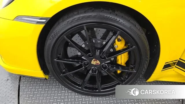 Porsche 911(992) id 3017584 из Кореи 15