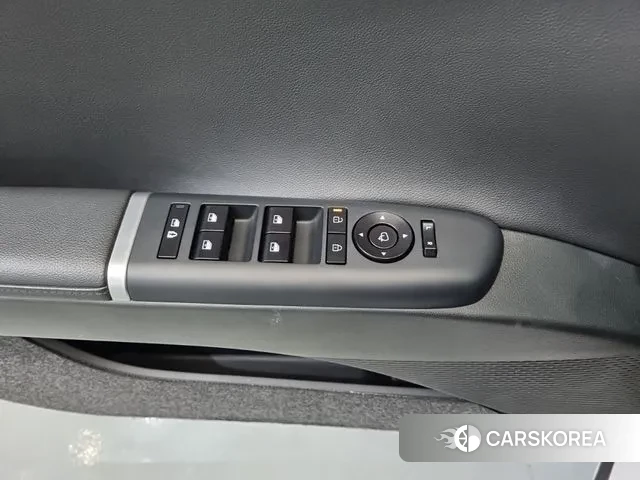 Hyundai Grandeur (GN7) id 3544804 из Кореи 15