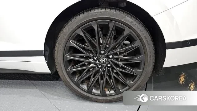 Hyundai Grandeur Hybrid (GN7) id 3251752 из Кореи 15