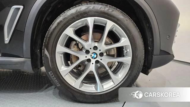 BMW X5 (G05) id 3885860 из Кореи 15