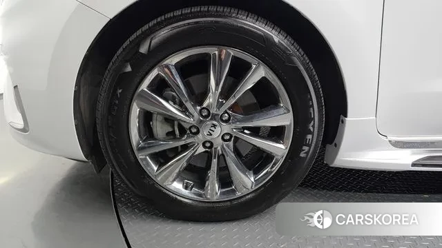 Kia The New Carnival id 3429378 из Кореи 15