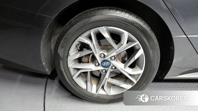 Hyundai Sonata (DN8) id 3916799 из Кореи 15