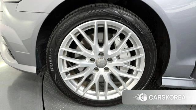 Audi New A6 id 3893924 из Кореи 15