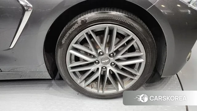 Genesis G70 id 3485165 из Кореи 15