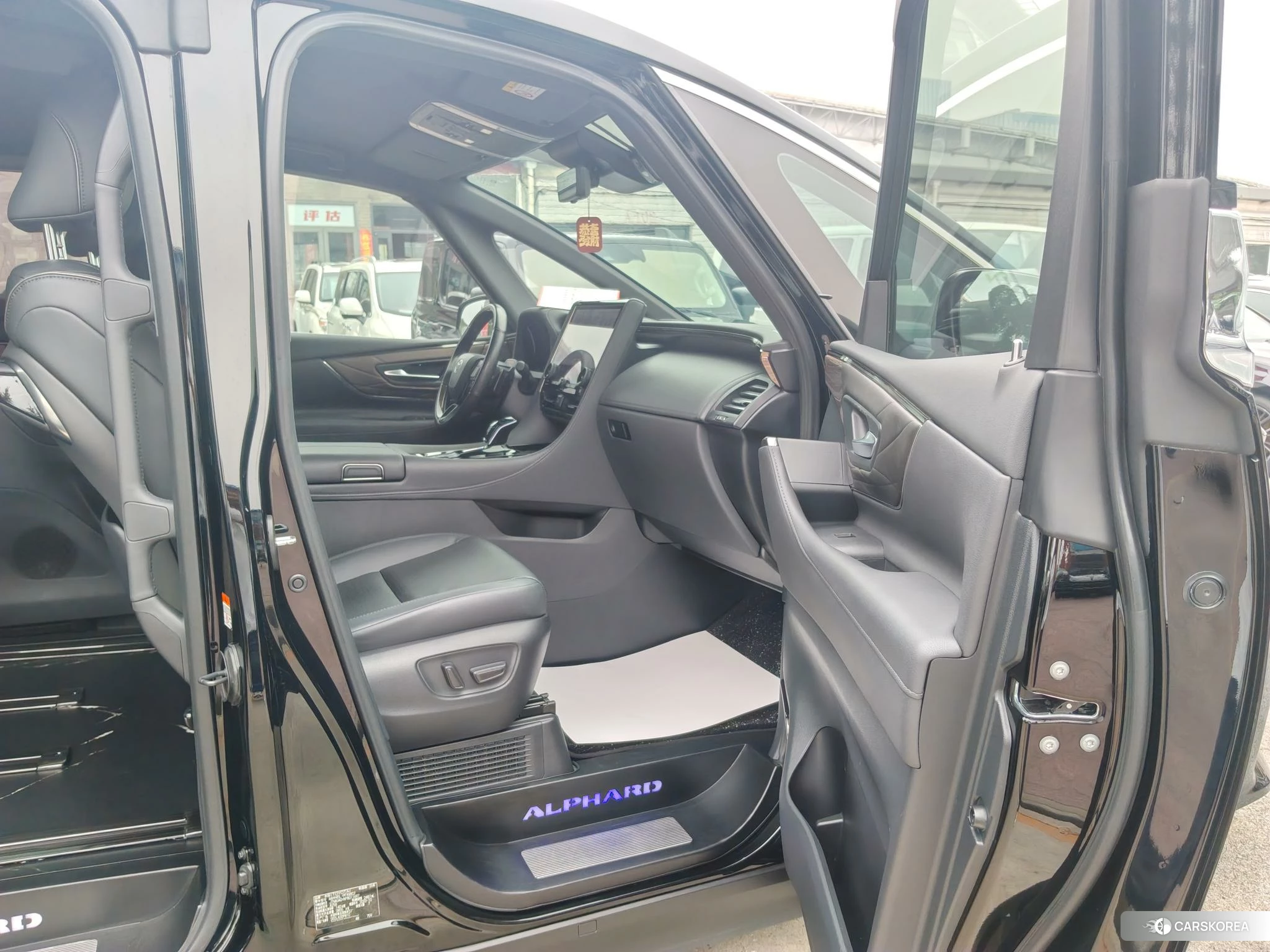 Toyota Elfa id 4473842 из Китая 16