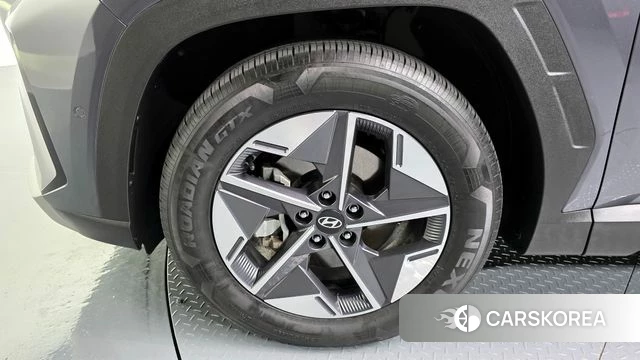 Hyundai The New Tucson (NX4) id 4280304 из Кореи 30