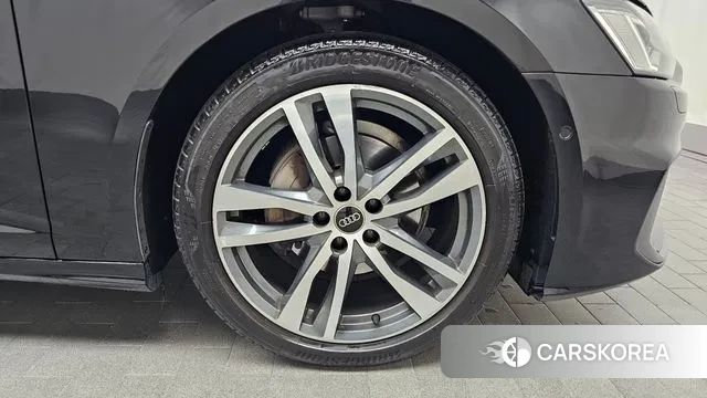 Audi A6 (C8) id 3442734 из Кореи 15