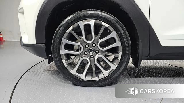 Ssangyong The New Torres id 3909527 из Кореи 15