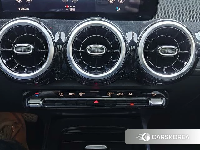 Mercedes-Benz GLB id 4263236 из Китая 13