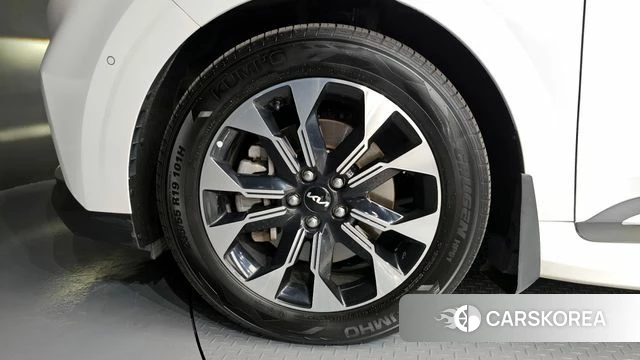 Kia Carnival 4th generation id 4280794 из Кореи 25