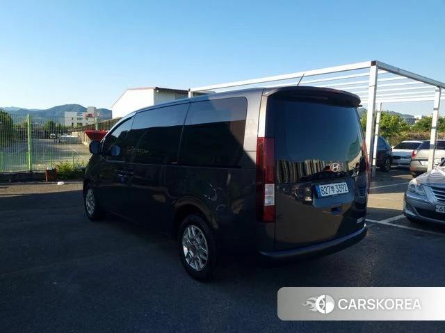 Hyundai Staria id 4393570 из Кореи 15