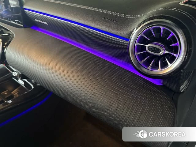 Mercedes-Benz Class A 2021 Белый из Китая, фото 5