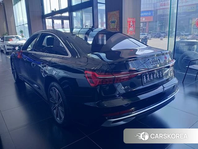 Audi A6L 2021 Черный из Китая, фото 5
