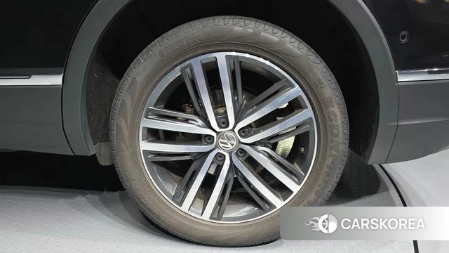 Volkswagen Tiguan Allspace id 3852726 из Кореи 15