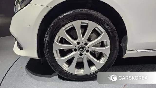 Mercedes-Benz E-Class W213 id 3568015 из Кореи 15