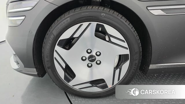 Genesis Electrified G80 (RG3) id 4773150 из Кореи 39