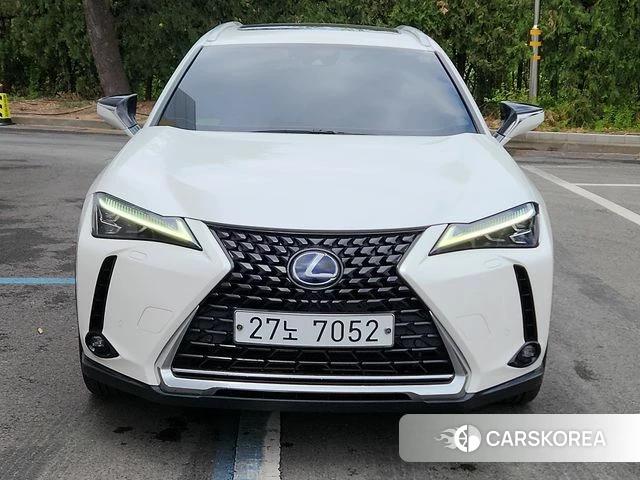 Lexus UX250h id 3924606 из Кореи 15