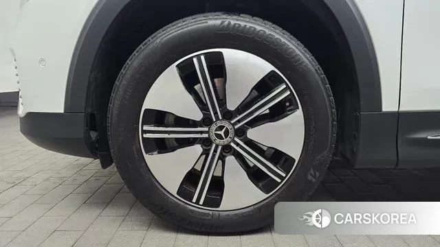 Mercedes-Benz EQB X243 id 3745944 из Кореи 15