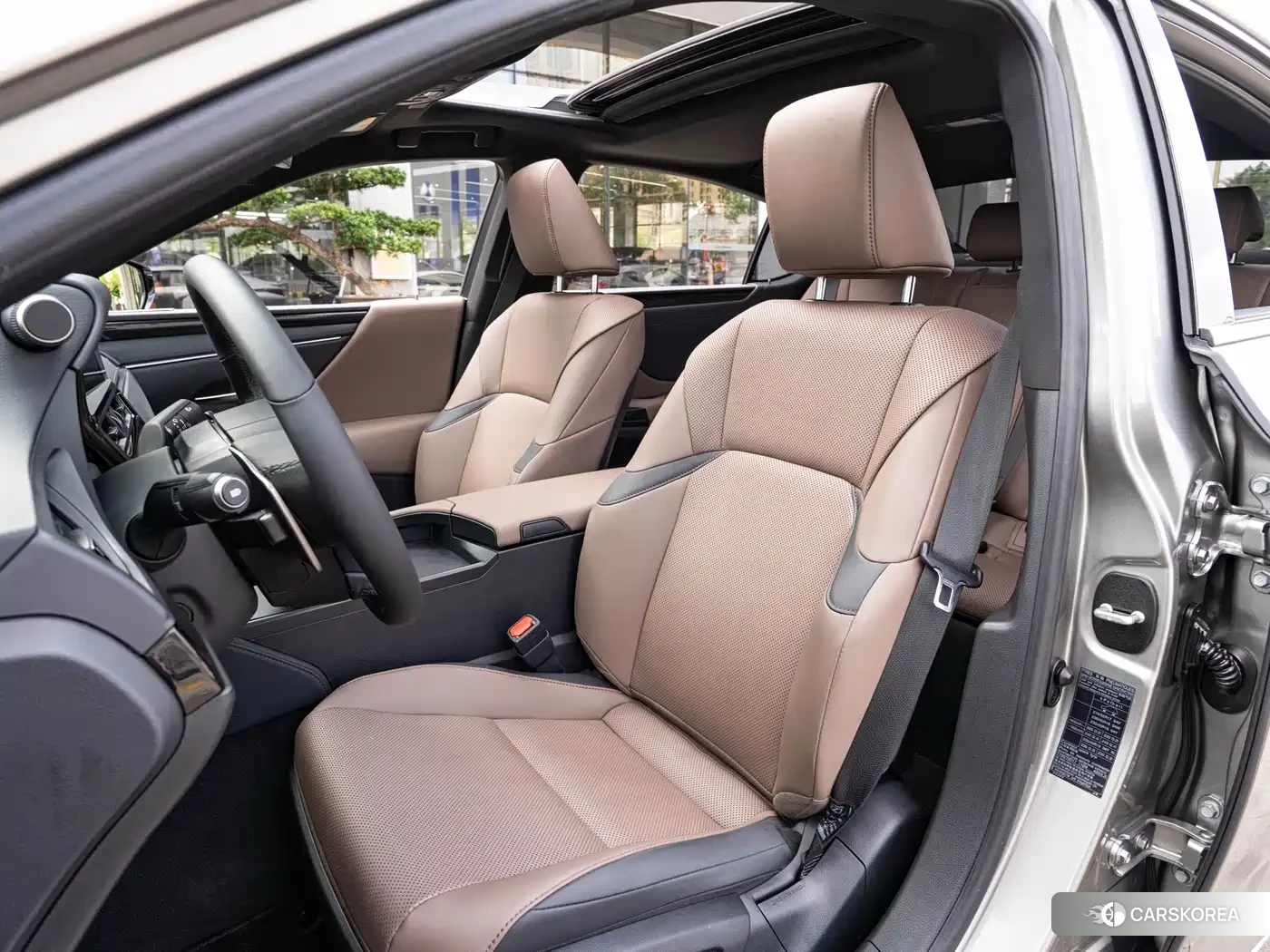 Lexus ES id 4570811 из Китая 16