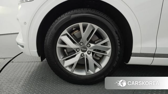 Genesis GV70 id 4506100 из Кореи 15
