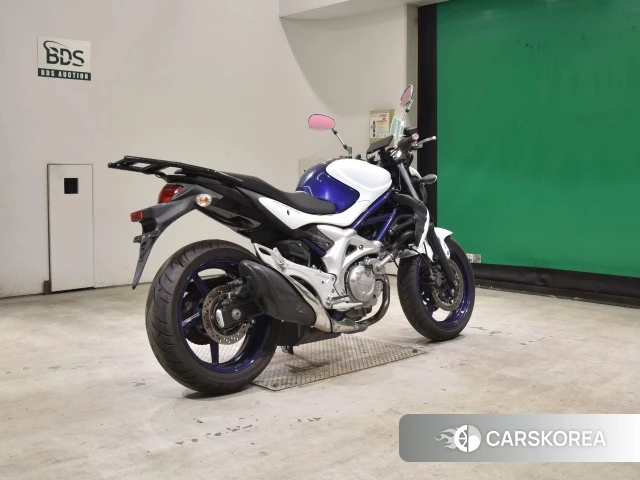 Проданный Suzuki GLADIUS 400 2010 из Японии, фото 5