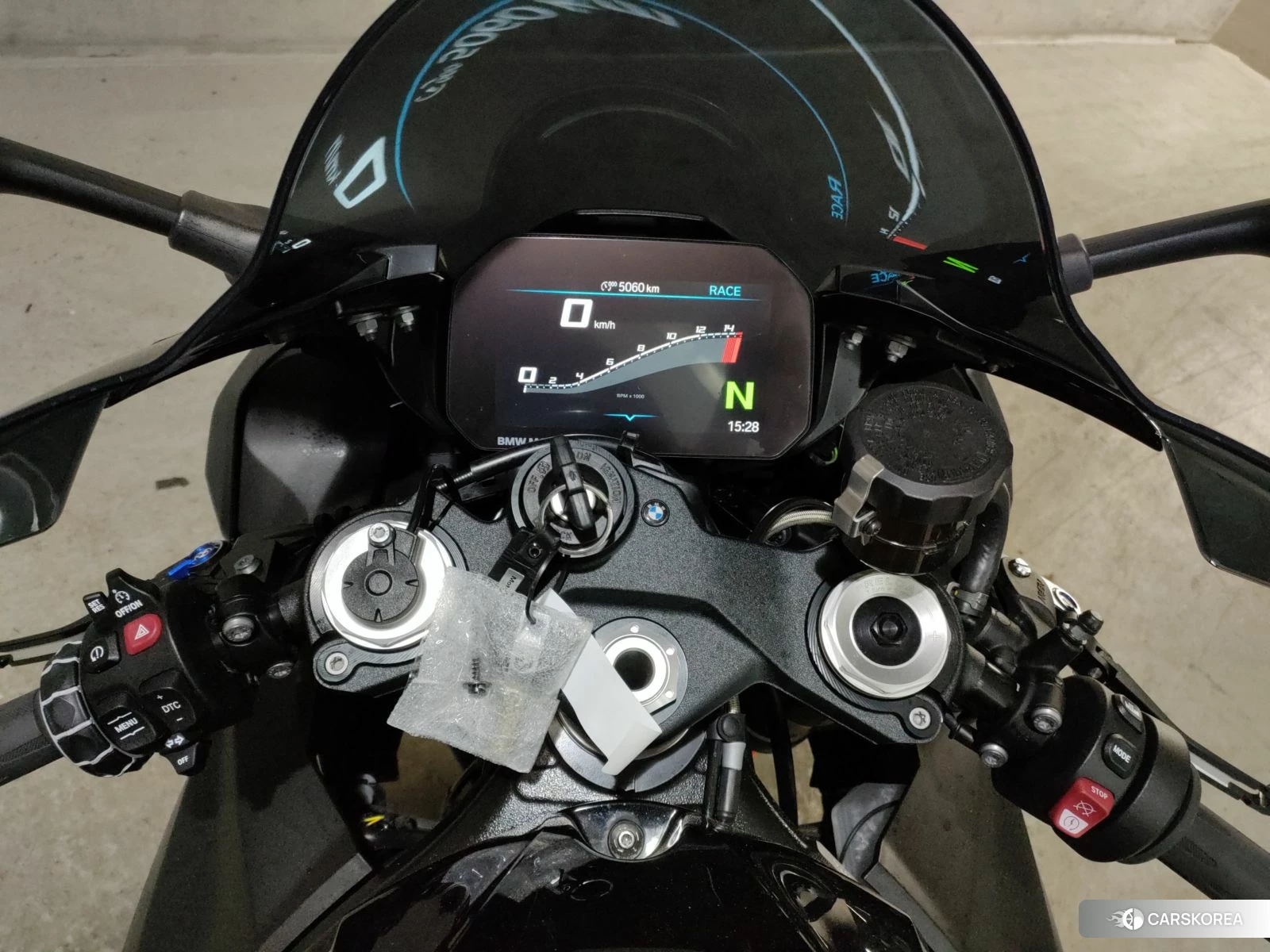 BMW S1000RR 2025 из Японии, фото 4