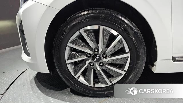 Hyundai The New Ionic Electric id 4362705 из Кореи 26