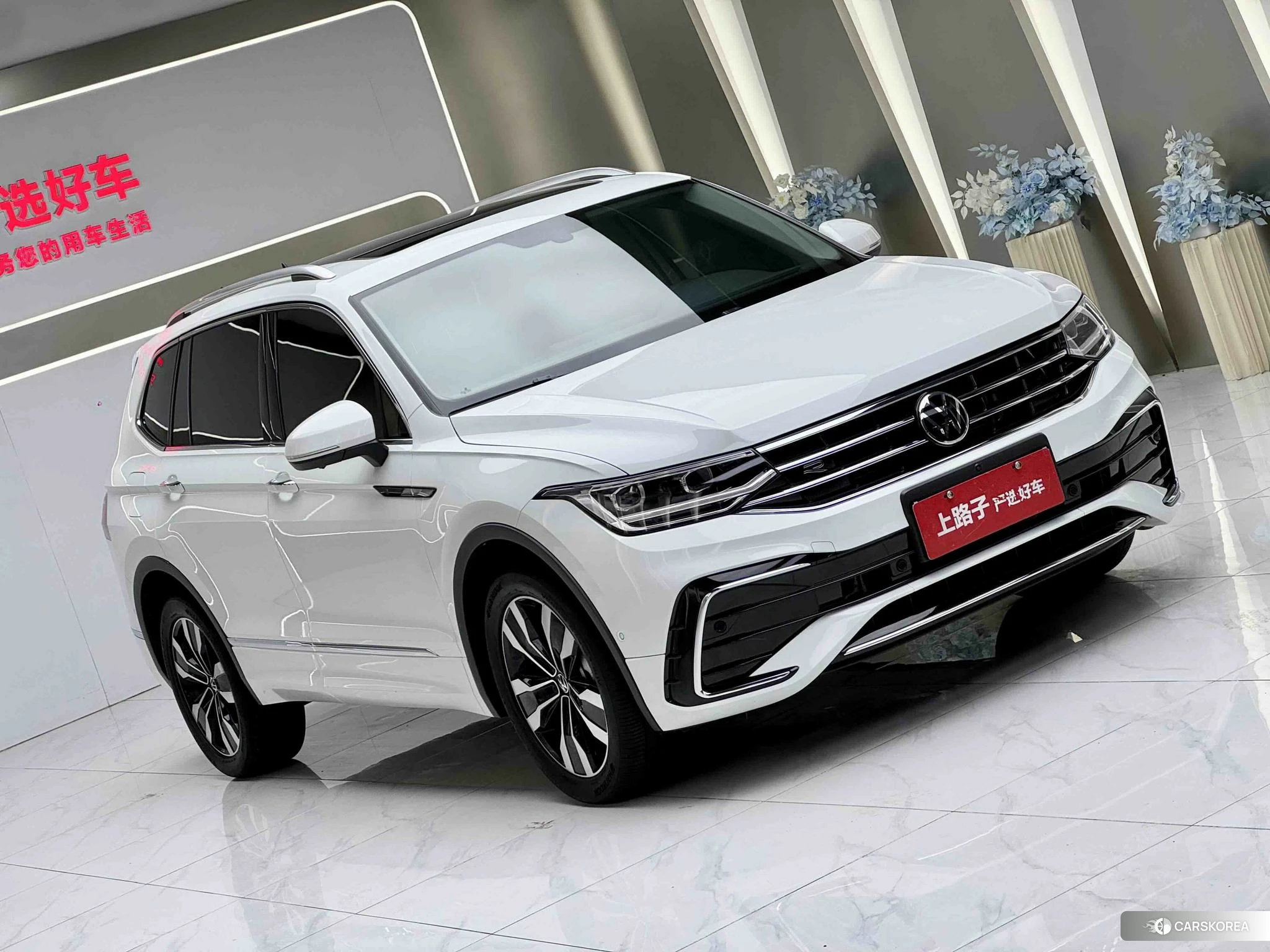 Volkswagen Tiguan L id 4452265 из Китая 12