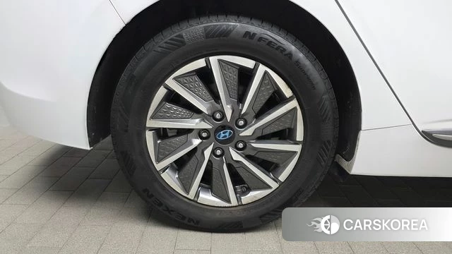 Hyundai The New Ionic Electric id 4324812 из Кореи 15