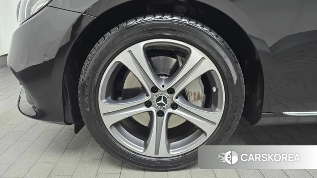 Mercedes-Benz E-Class W213 id 3845363 из Кореи 15
