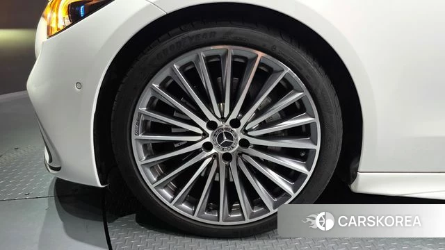 Mercedes-Benz C-Class W206 id 4408785 из Кореи 27