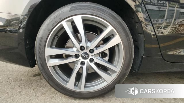 Audi A6 (C8) id 3850705 из Кореи 12