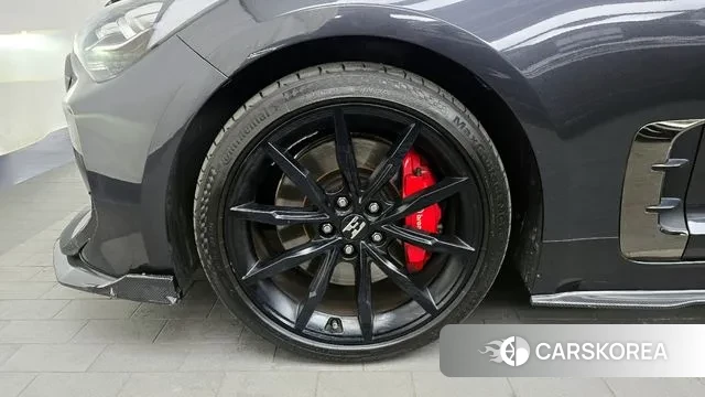 Kia Stinger id 3563007 из Кореи 15