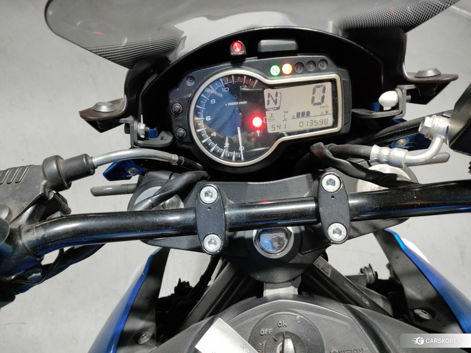 Suzuki GSR750 2015 из Японии, фото 5