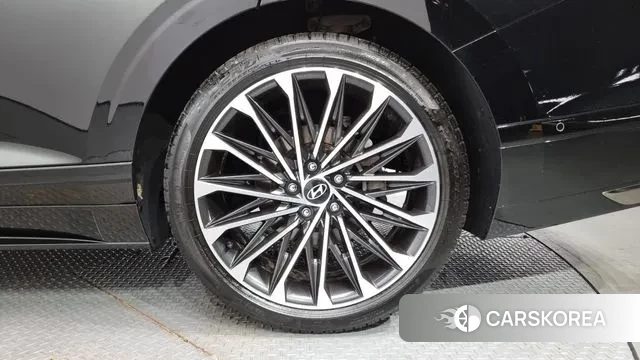 Hyundai Grandeur (GN7) id 3058203 из Кореи 15