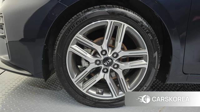 Kia Come New K3 id 4780980 из Кореи 15