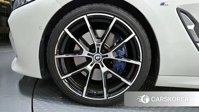 BMW 8 Series (G15) id 3264782 из Кореи 15