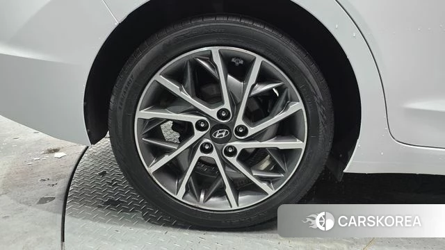 Hyundai The New Avante AD id 4232454 из Кореи 25