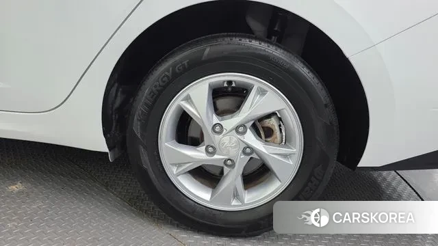 Hyundai Avante (CN7) id 3616149 из Кореи 15