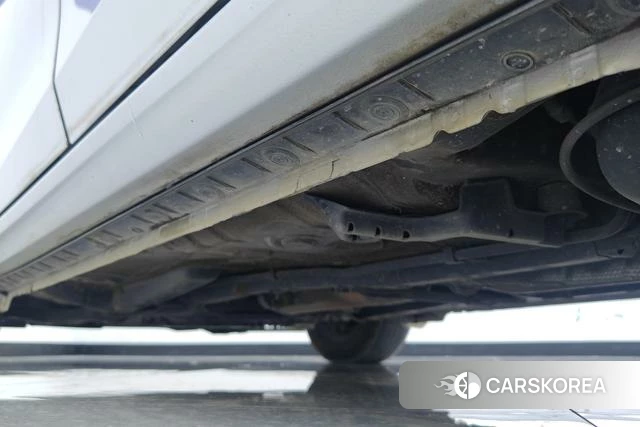 Toyota Corolla id 4220960 из Китая 12