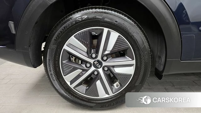 Kia The New Niro id 4294680 из Кореи 25