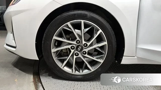 Hyundai The New Avante AD id 3760839 из Кореи 15