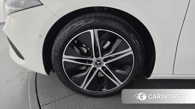 Mercedes-Benz A-Class W177 id 3549886 из Кореи 15