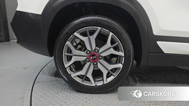 Kia Seltos id 4736710 из Кореи 26
