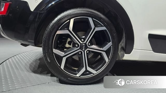 Kia Di Ol Nu Niro id 4561562 из Кореи 15