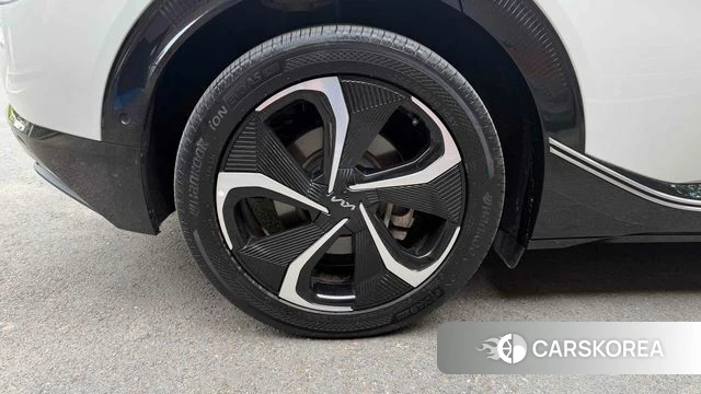 Kia EV6 id 4201992 из Кореи 15