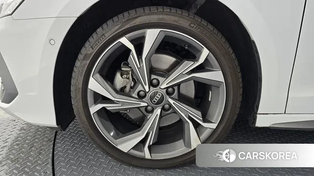 Audi A3 (8Y) id 3366559 из Кореи 15