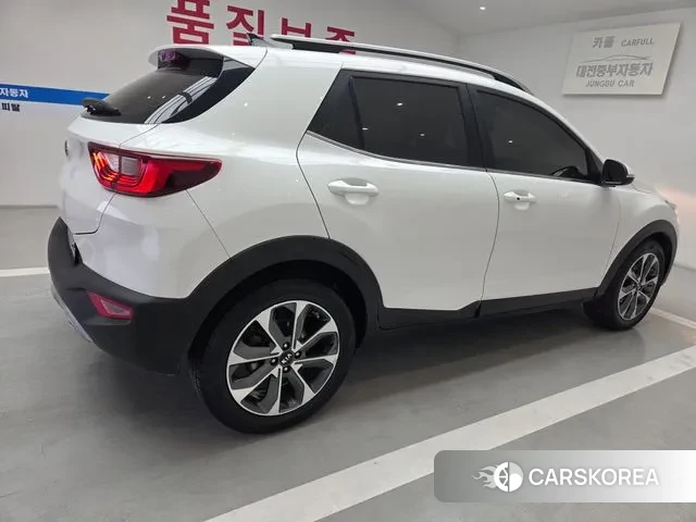 Kia Stonic id 3150288 из Кореи 7