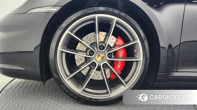 Porsche 911(992) id 3795402 из Кореи 15