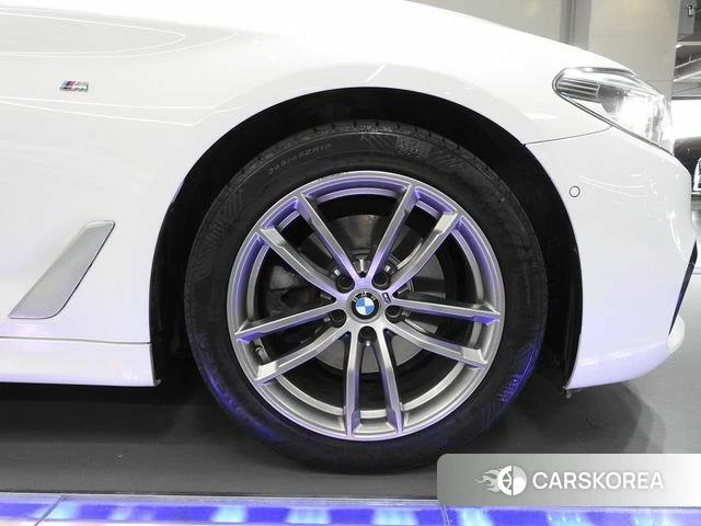BMW 5 Series (G30) id 4476836 из Кореи 15